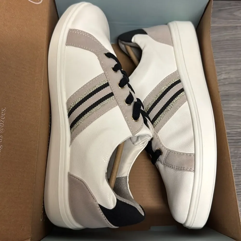 Bzees Happy Friday Lace Up Sneaker